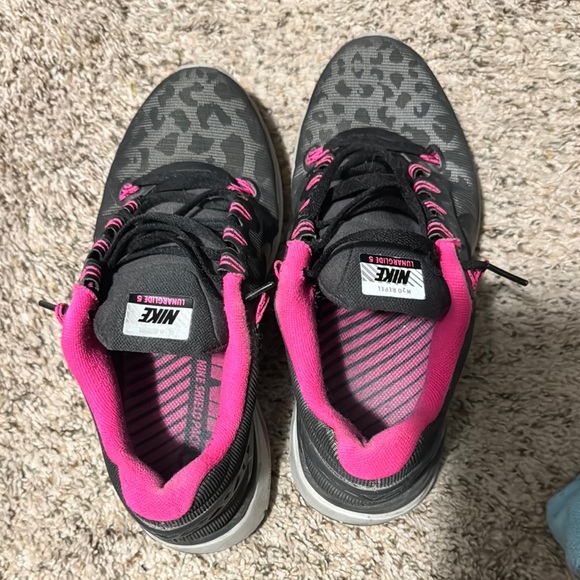 Nike Black and Pink Athletic Shoes with Animal Print - Picture 1 of 5